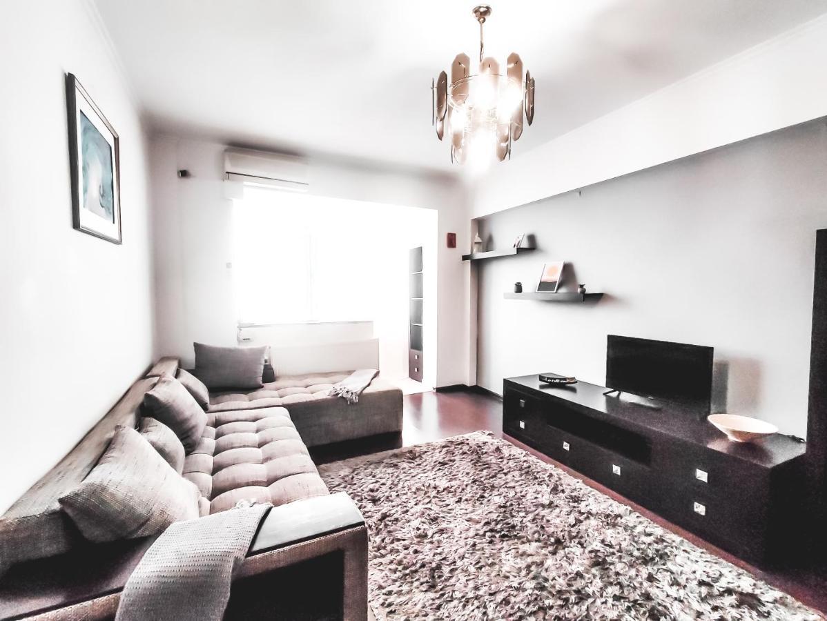 Parliament 1Br Apartment W Self Check In Bucharest Exterior photo