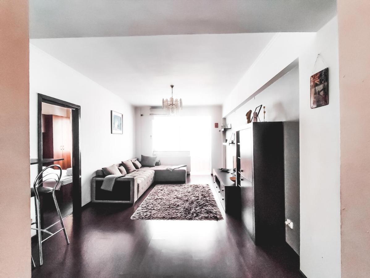 Parliament 1Br Apartment W Self Check In Bucharest Exterior photo