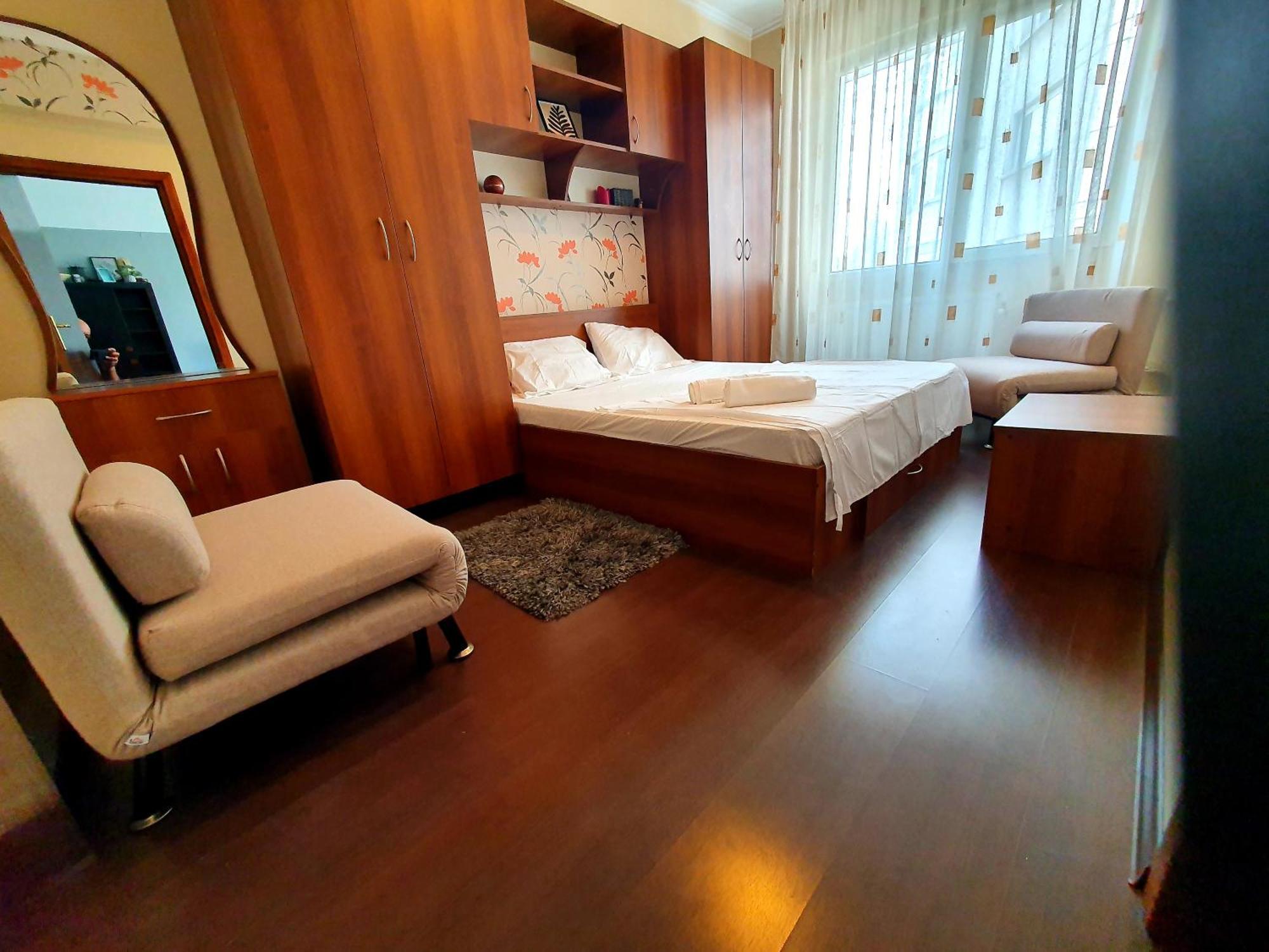 Parliament 1Br Apartment W Self Check In Bucharest Exterior photo